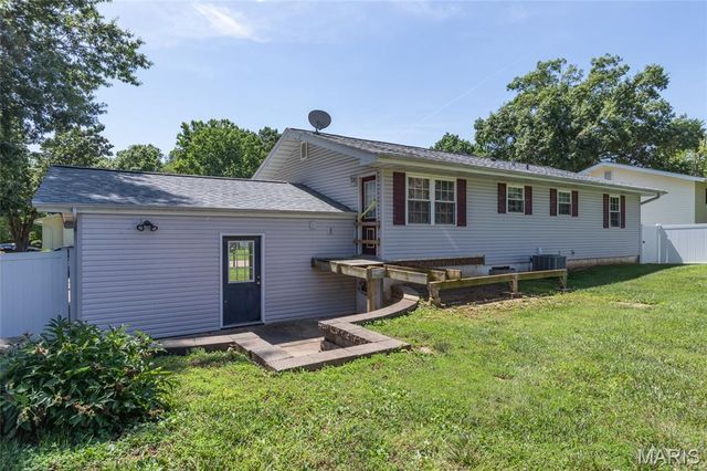 755 Islamorada Drive, Fenton, MO 63026