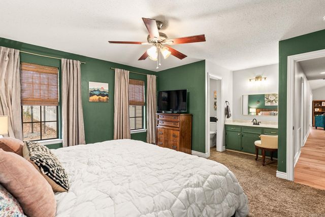 2 Cedar Ridge Court, Little Rock, AR 72211