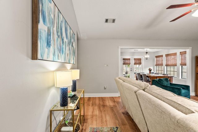 2 Cedar Ridge Court, Little Rock, AR 72211