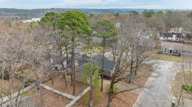 2 Cedar Ridge Court, Little Rock, AR 72211