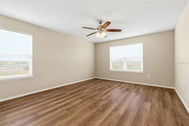 8961 TURNSTONE HAVEN PLACE, Tampa, FL 33619