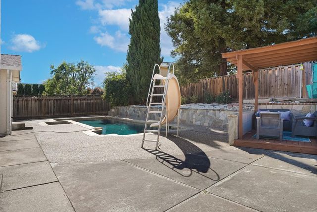 1091 Zamora Court, Milpitas, CA 95035