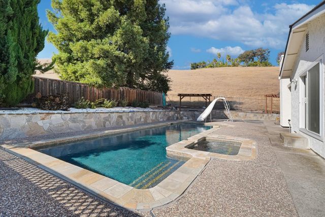 1091 Zamora Court, Milpitas, CA 95035