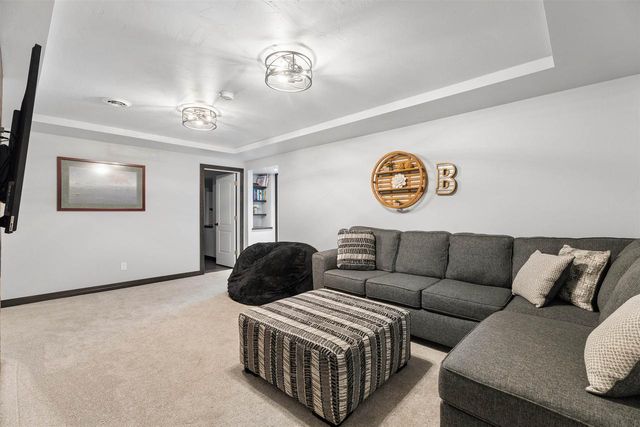 5078 N MILKWEED TRAIL, Appleton, WI 54913
