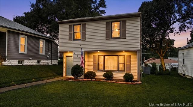 2419 Shelby Street, New Albany, IN 47130
