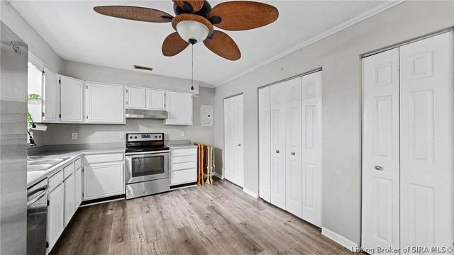 2419 Shelby Street, New Albany, IN 47130