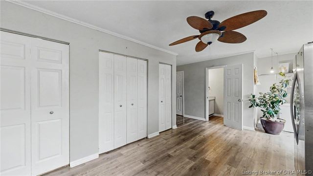 2419 Shelby Street, New Albany, IN 47130