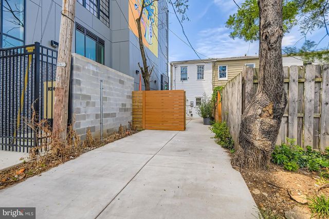 2535 N HOWARD ST, Baltimore, MD 21218