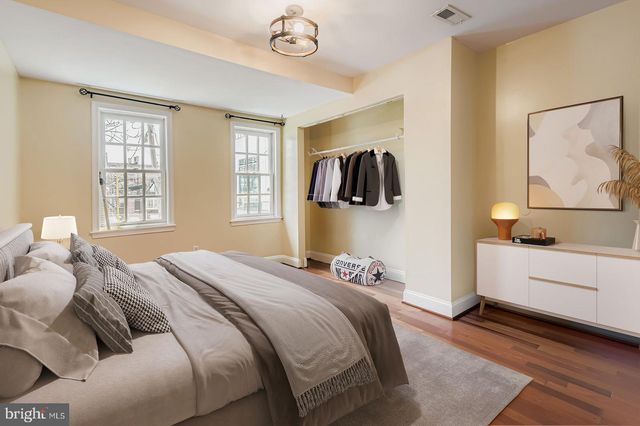 2535 N HOWARD ST, Baltimore, MD 21218