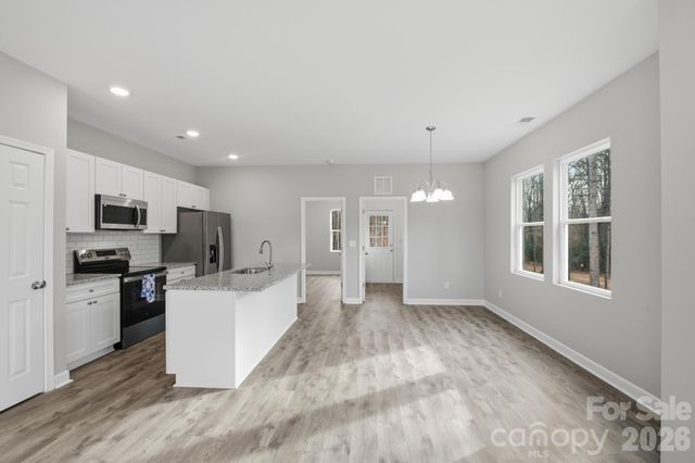 368 Lippard Farm Road, Statesville, NC 28625