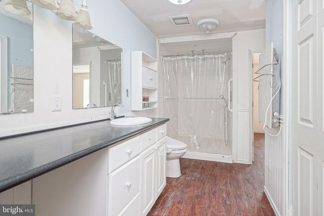 8 GLORIA CT, Eastampton, NJ 08060