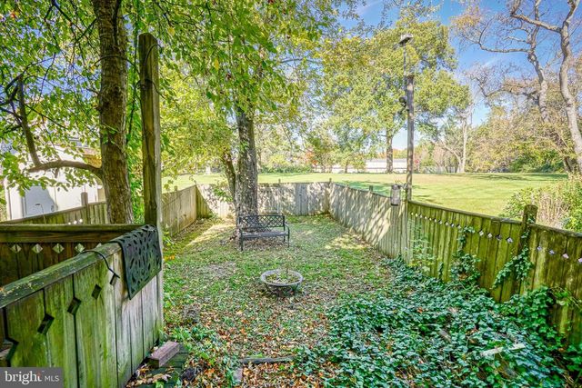 8 GLORIA CT, Eastampton, NJ 08060