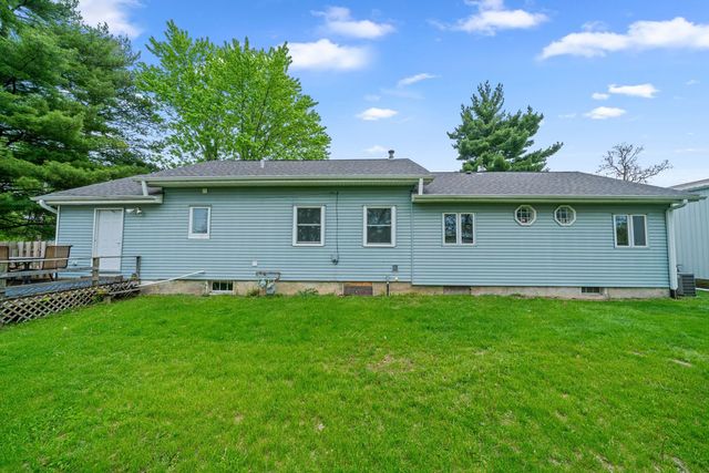 26 Cross Street, Bristol, IL 60512