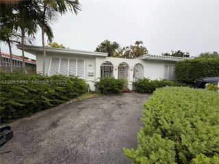 485 S Shore Dr, Miami Beach, FL 33141