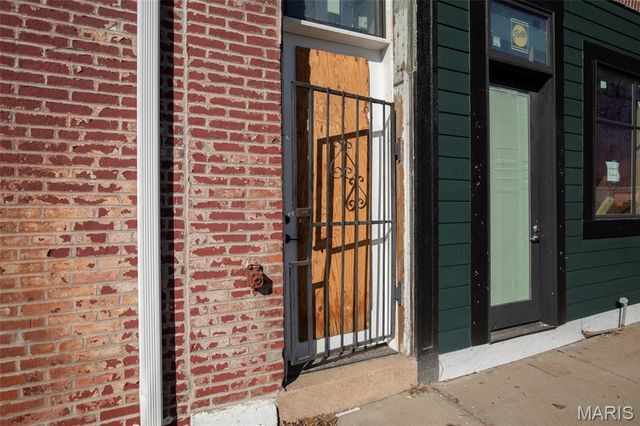 7011 S Broadway, St Louis, MO 63111