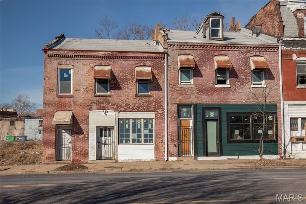 7011 S Broadway, St Louis, MO 63111