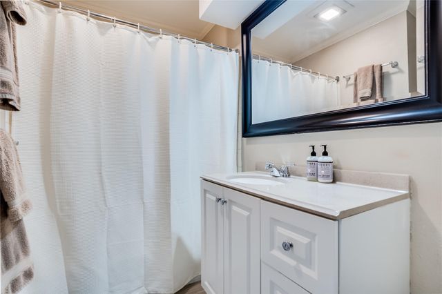 3611 Winfield CV, Austin, TX 78704
