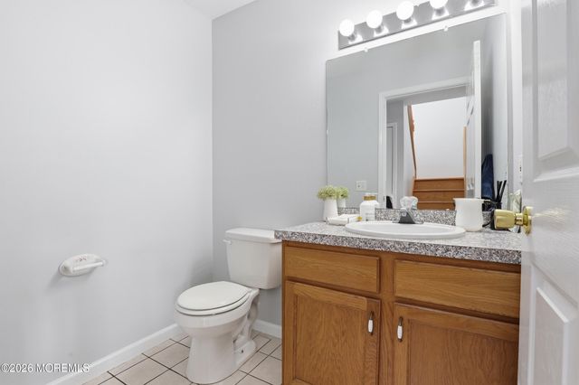 9 Stacy Court, Jackson, NJ 08527