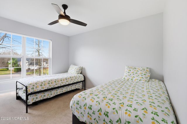 9 Stacy Court, Jackson, NJ 08527