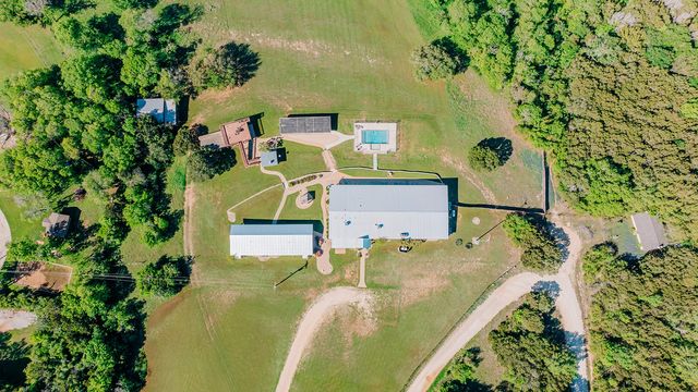 175 TOBACCO RD Road, Whitney, TX 76692