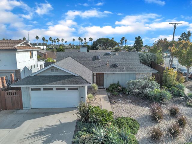 6907 Bettyhill Dr., San Diego, CA 92117