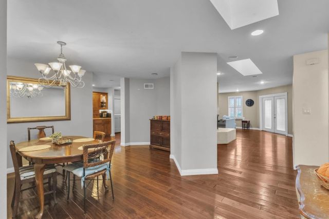 6907 Bettyhill Dr., San Diego, CA 92117