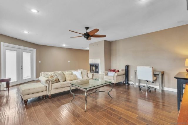 6907 Bettyhill Dr., San Diego, CA 92117