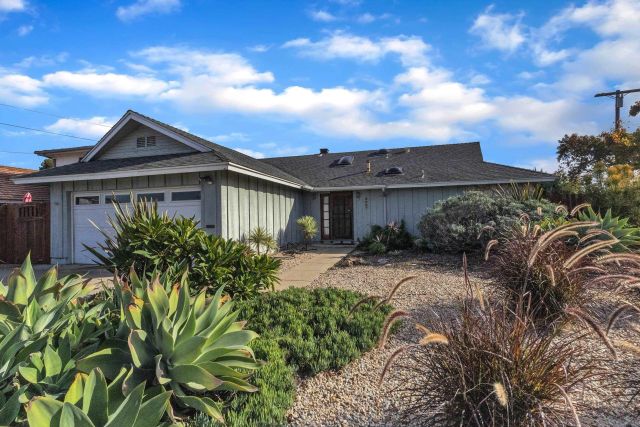 6907 Bettyhill Dr., San Diego, CA 92117