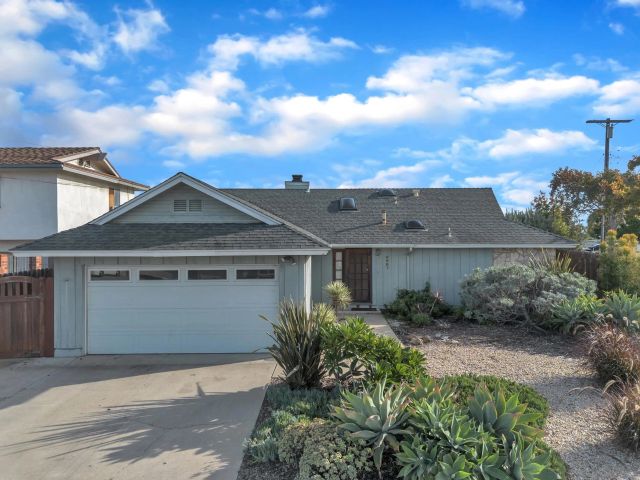 6907 Bettyhill Dr., San Diego, CA 92117