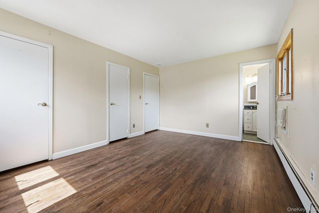 30 Columbine Lane, Kings Park, NY 11754