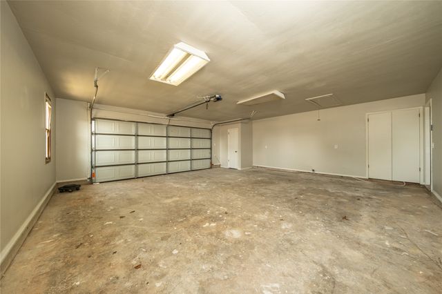 920 N 60th Street, Noble, OK 73068