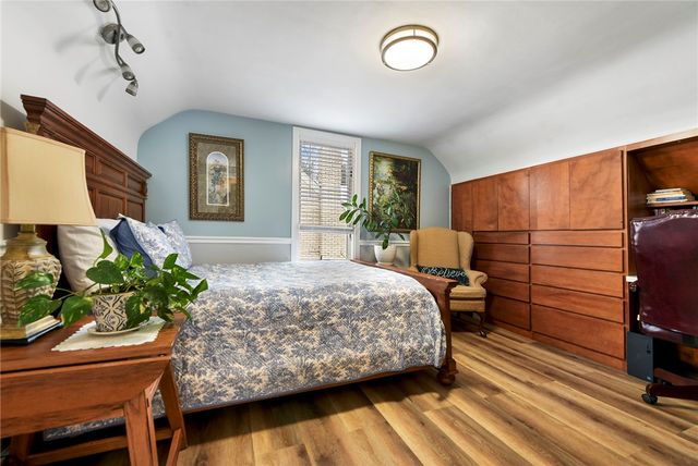 1121 Monongahela Blvd, White Oak, PA 15131