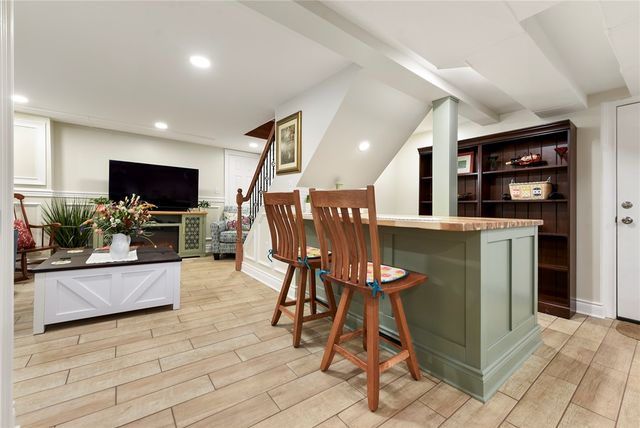 1121 Monongahela Blvd, White Oak, PA 15131