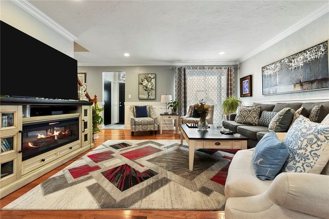 1121 Monongahela Blvd, White Oak, PA 15131