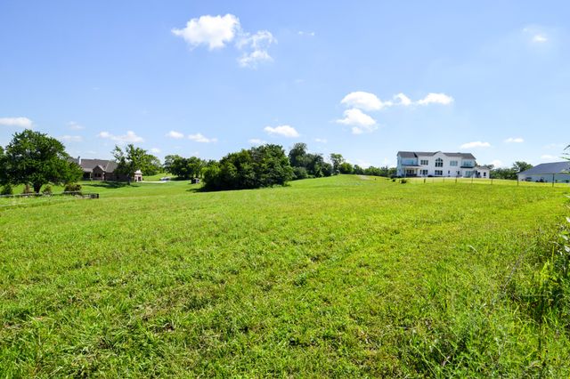0 Hwy 25 W, Gallatin, TN 37066