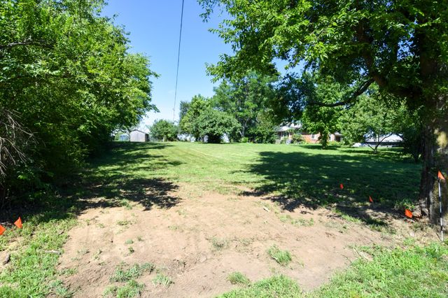 0 Hwy 25 W, Gallatin, TN 37066