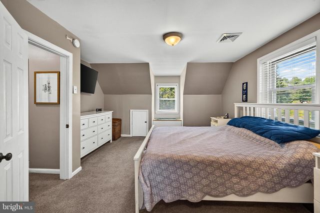 547 LIMERICK CENTER RD, Royersford, PA 19468