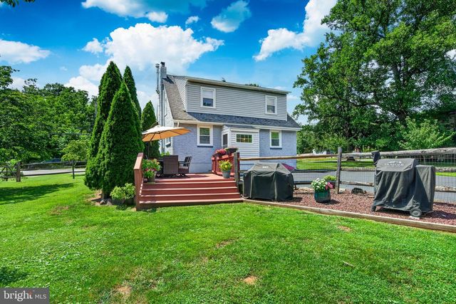 547 LIMERICK CENTER RD, Royersford, PA 19468