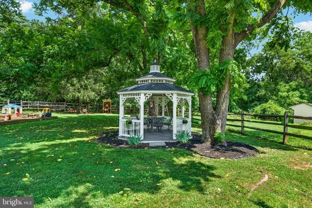 547 LIMERICK CENTER RD, Royersford, PA 19468