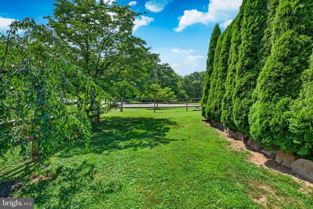 547 LIMERICK CENTER RD, Royersford, PA 19468