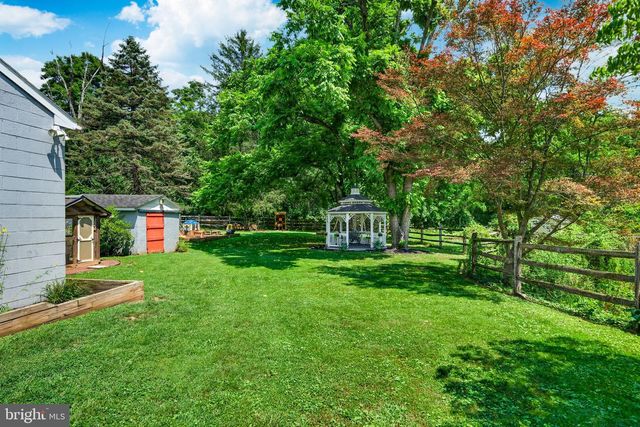 547 LIMERICK CENTER RD, Royersford, PA 19468