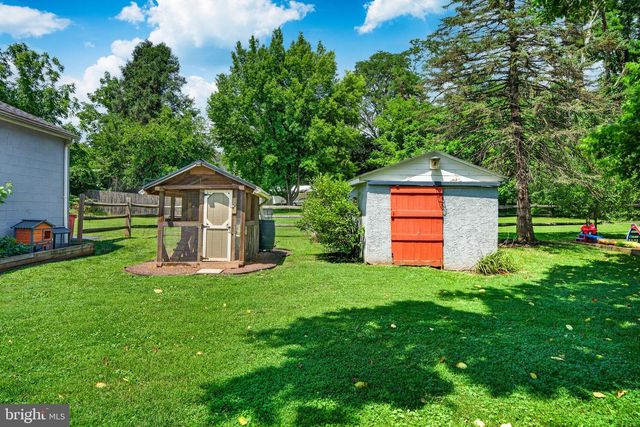 547 LIMERICK CENTER RD, Royersford, PA 19468