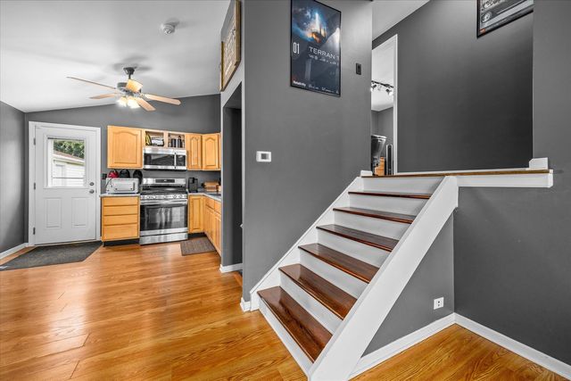 1105 Denver Drive, Carpentersville, IL 60110