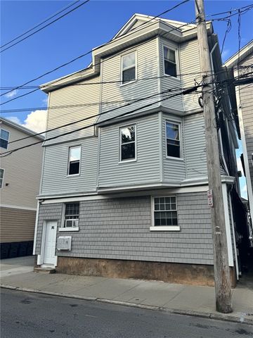 86 Sutton Street, Providence, RI 02903