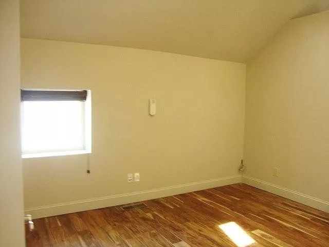 86 Sutton Street, Providence, RI 02903