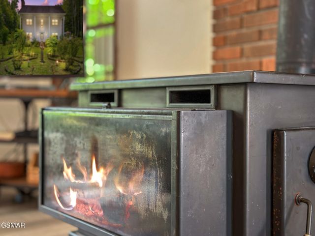 1139 Glades Road, Gatlinburg, TN 37738