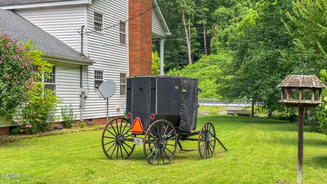 1139 Glades Road, Gatlinburg, TN 37738