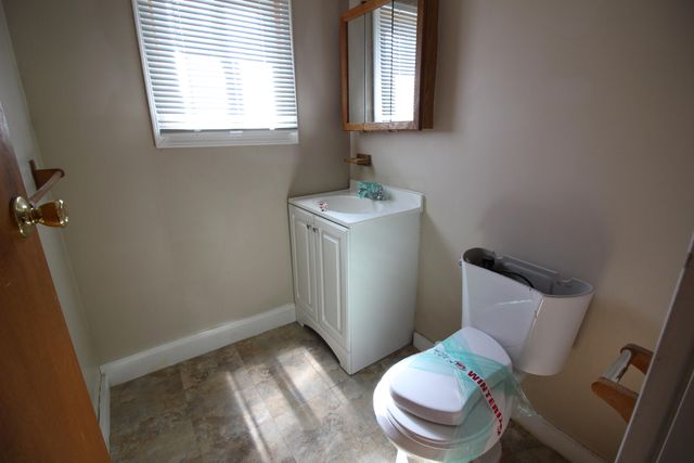 20510 Broadacres Street, Clinton Charter Twp, MI 48035