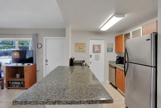 3212 NE 9th A104, Pompano Beach, FL 33062