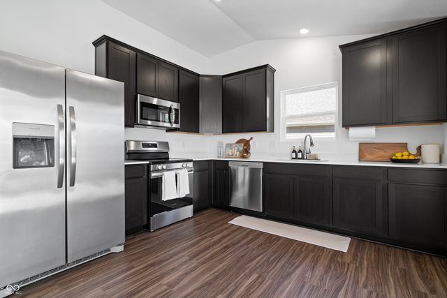 10232 Camp Creek Way, Indianapolis, IN 46229